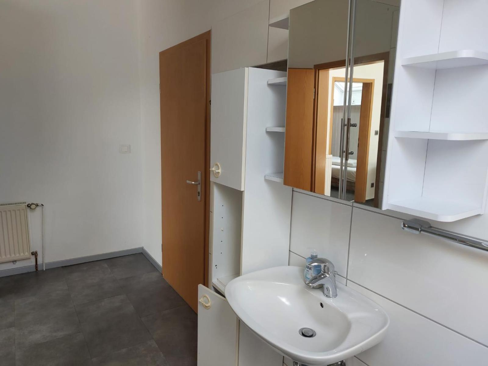 Hotel Gaestezimmer Gasthof Becker Wulfrath Esterno foto