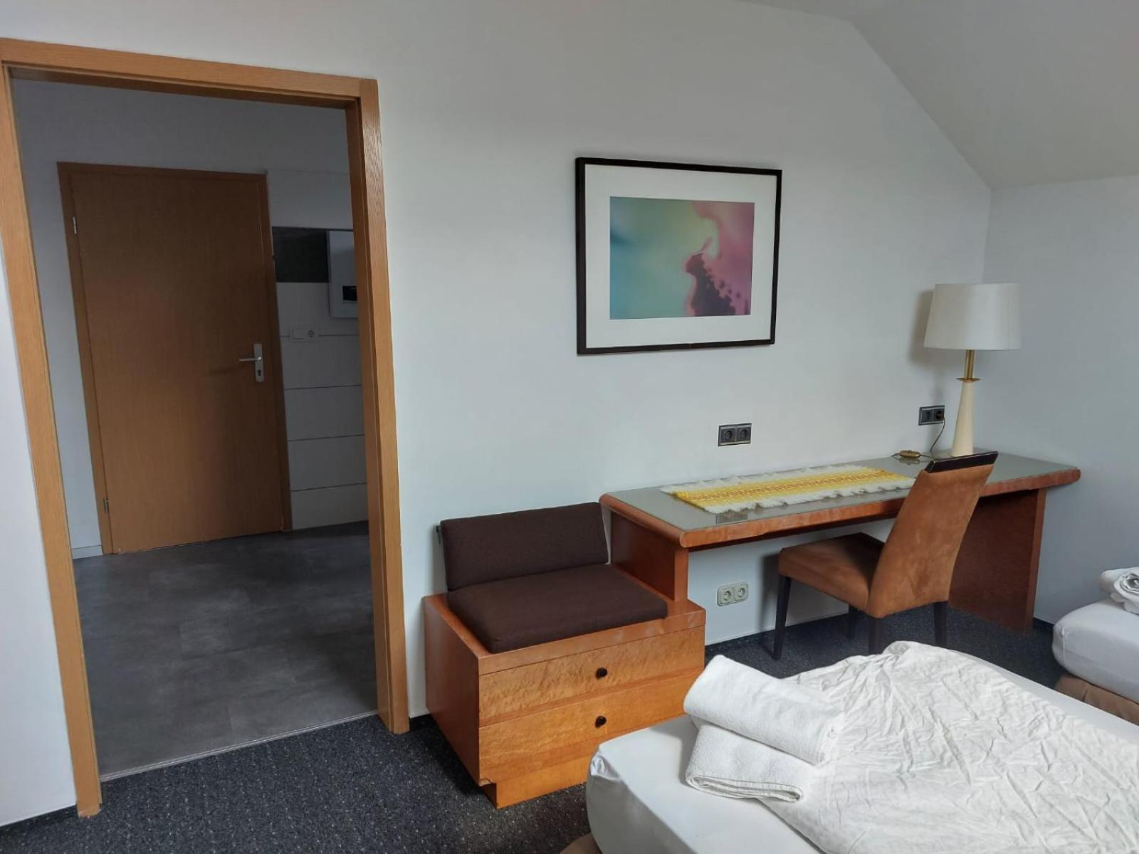 Hotel Gaestezimmer Gasthof Becker Wulfrath Esterno foto